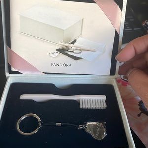 Pandora jewelry collectors cleaning kit.  Key Chain brush and Pouches.